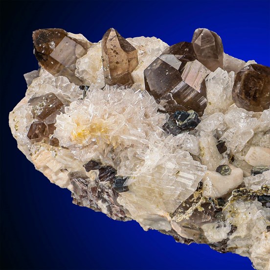 Bertrandite-Grupo Embeiral Quarry | Sezures | Penalva do Castelo | Mangualde | Viseu | Portugal